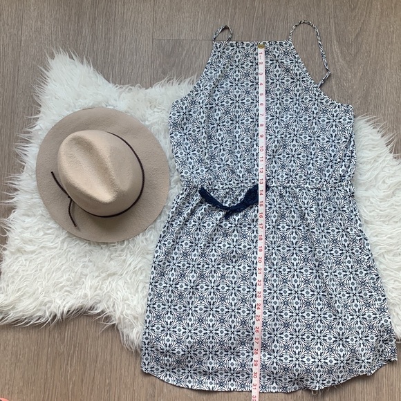 Island Getaway Dress - Picture 7 of 7